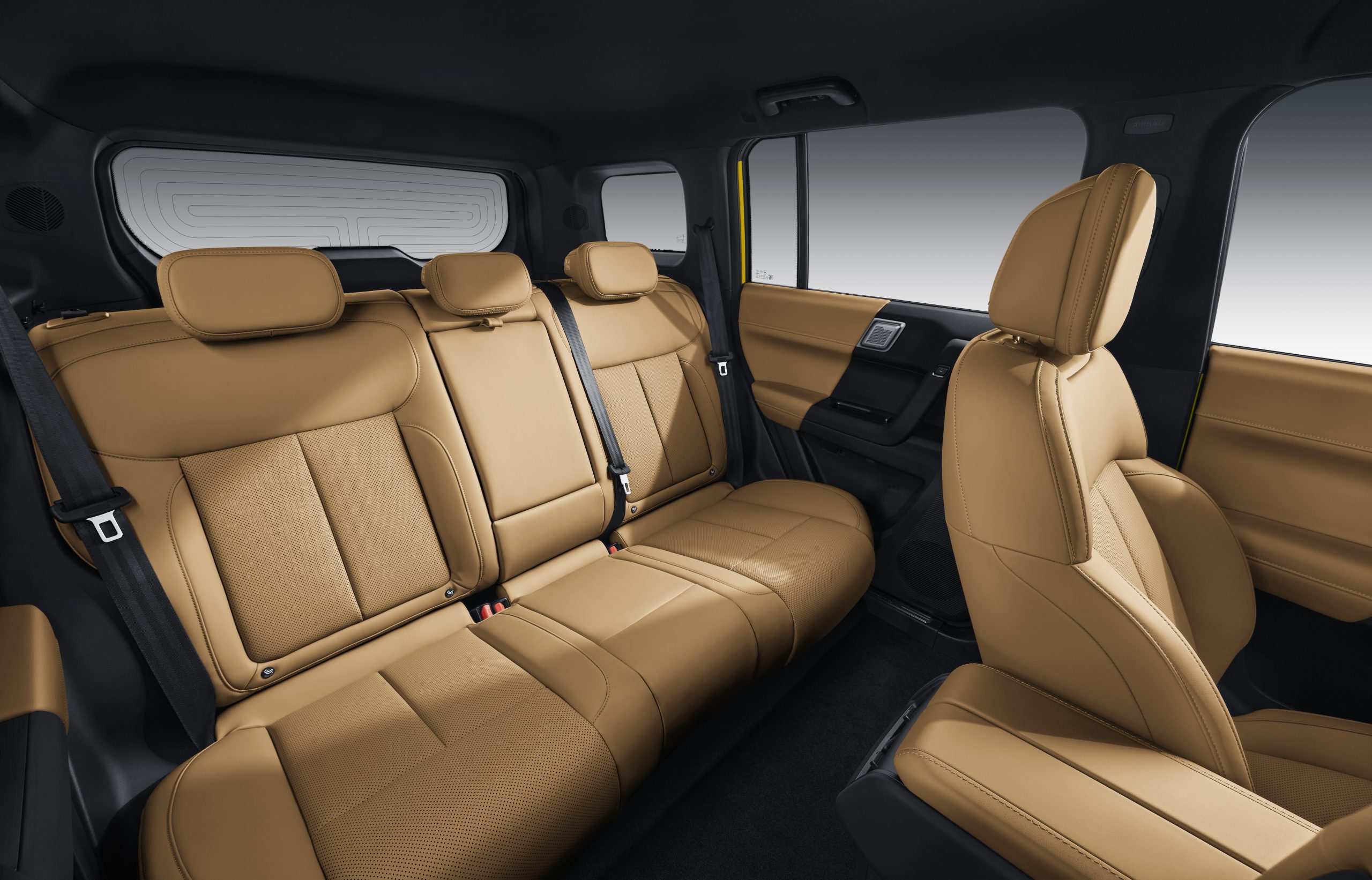 Spacious Five-Seat Layout